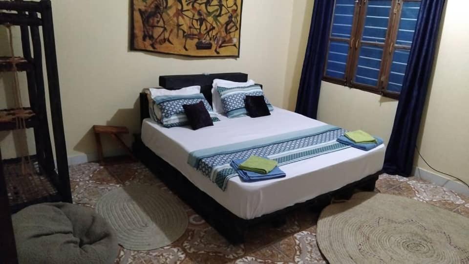 Luca&irina Airport Comfort Bed & Breakfast